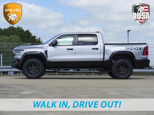 Dodge RAM PICKUP | RHO | 3.0L Twin-Turbo I6 | 4x4 | Crew Cab Night Edtion | Panoramadak | 14,4-inch Touchscreen | Passenger Display | Getoonde accessoires zijn verkrijgbaar tegen meerprijs