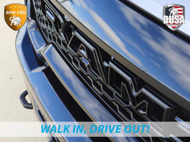 Dodge RAM PICKUP | RHO | 3.0L Twin-Turbo I6 | 4x4 | Crew Cab Night Edtion | Panoramadak | 14,4-inch Touchscreen | Passenger Display | Getoonde accessoires zijn verkrijgbaar tegen meerprijs