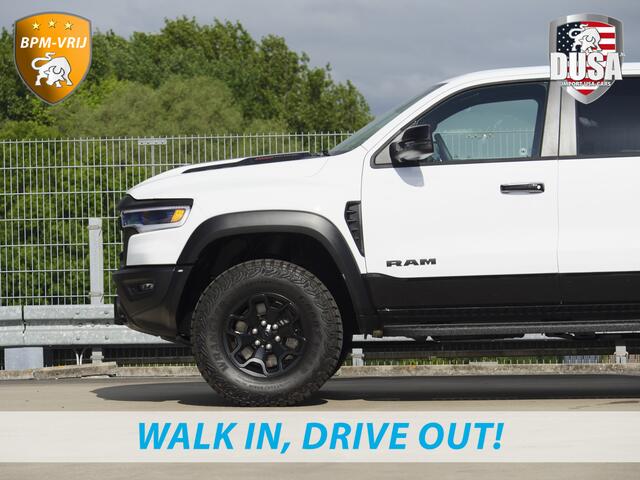 Dodge RAM PICKUP | RHO | 3.0L Twin-Turbo I6 | 4x4 | Crew Cab TWIN-TURBO HIGH OUTPUT | Panoramadak | 14,4-inch Touchscreen | Passenger Display | Getoonde accessoires zijn verkrijgbaar tegen meerprijs