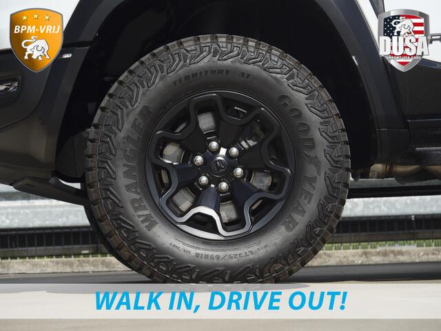 Dodge RAM PICKUP | RHO | 3.0L Twin-Turbo I6 | 4x4 | Crew Cab TWIN-TURBO HIGH OUTPUT | Panoramadak | 14,4-inch Touchscreen | Passenger Display | Getoonde accessoires zijn verkrijgbaar tegen meerprijs