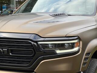 dodge-ram-pickup-5.7-v8-limited-nig