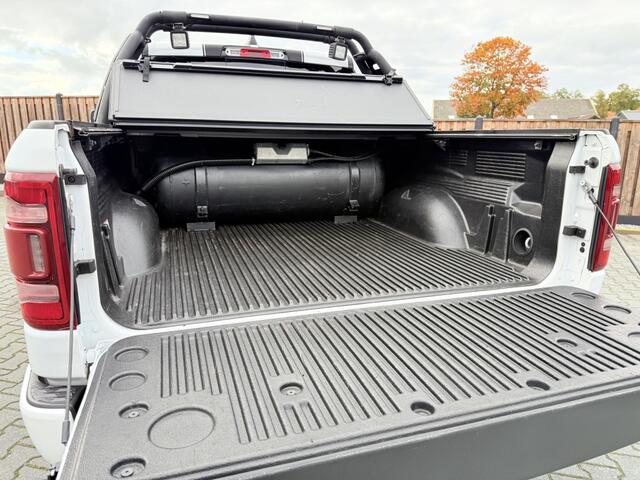 Dodge RAM PICKUP 5.7 HEMI V8 LARAMIE 4X4 22" TUFF WHEELS