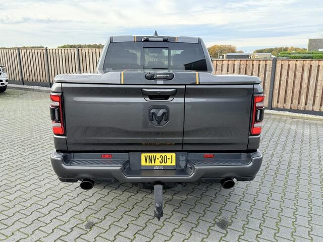 Dodge RAM PICKUP 5.7 V8 4x4 CC LIMITED NIGHT ED. PANO HEAD-UP LUCHTVER.