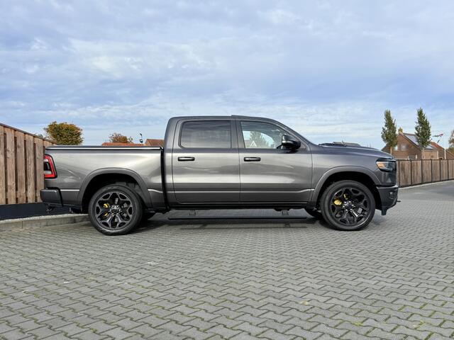 Dodge RAM PICKUP 5.7 V8 4x4 CC LIMITED NIGHT ED. PANO HEAD-UP LUCHTVER.