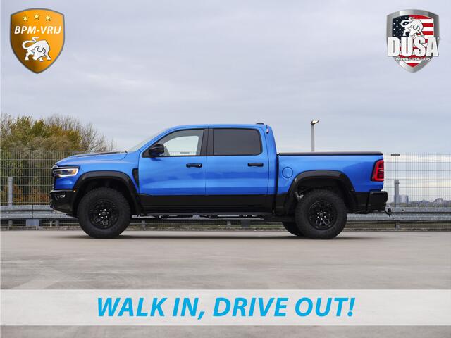 Dodge RAM PICKUP | RHO | 3.0L Twin-Turbo I6 | 4x4 | Crew Cab | Black Edition | Panoramadak | 14,4-inch Touchscreen | Passenger Display | Getoonde accessoires zijn verkrijgbaar tegen meerprijs