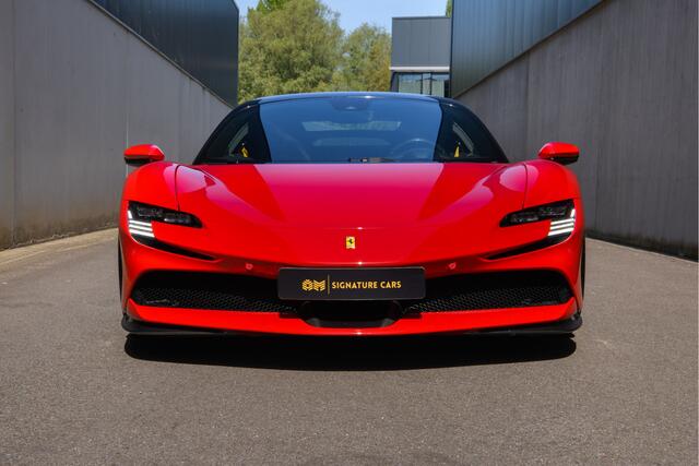 Ferrari SF90 Stradale 4.0 V8 Novitec wheels | Front Axle lift | Carbon