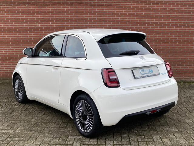 Fiat 500 42 KWH ADAPT-CRUISE NAV LED CARPLAY LMV