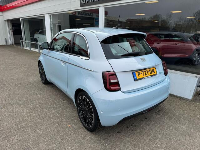Fiat 500 La Prima 42 kWh