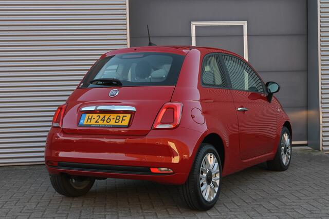 Fiat 500 0.9 TwinAir Turbo Young I AIRCO I NAVI I NL. AUTO I 1E EIG.