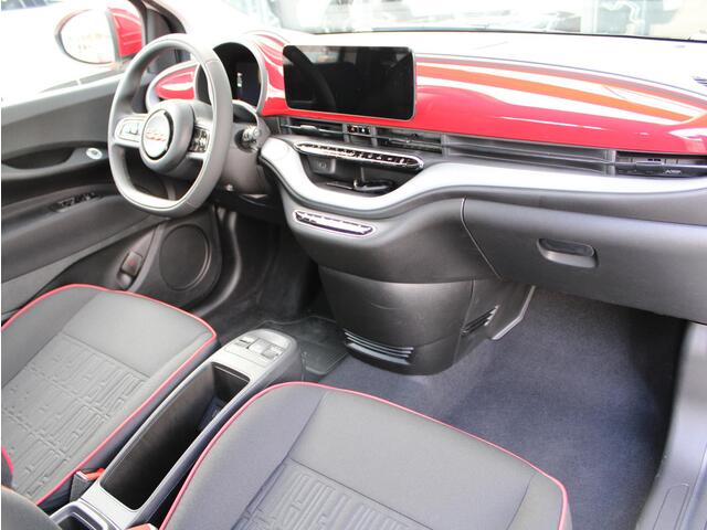 Fiat 500 RED 24 kWh VOORRAAD KORTING