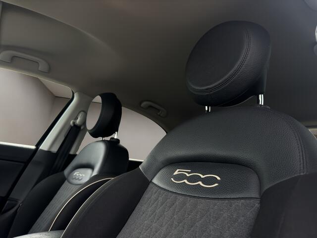 Fiat 500 1.0 Turbo City Cross 2018 ZWART | Apple CarPlay | Camera