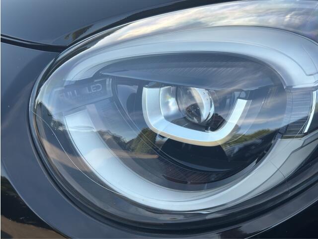 Fiat 500 1.0 Turbo City Cross 2018 ZWART | Apple CarPlay | Camera