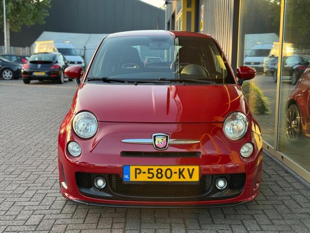 Fiat 500 1.4 T-Jet Abarth Ela