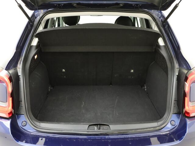 Fiat 500 1.5 Hybrid Sport Automaat: Italiaans design, sportieve luxe