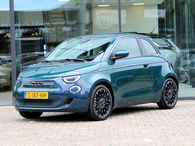 Fiat 500 3+1 La Prima 42 kWh | Navi / Carplay / Leder
