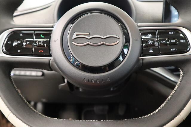 Fiat 500 La Prima 42 kWh Fiat Co-Driver