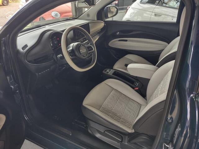 Fiat 500 E-La Prima -By Bocelli Sound- Met Najaarskorting