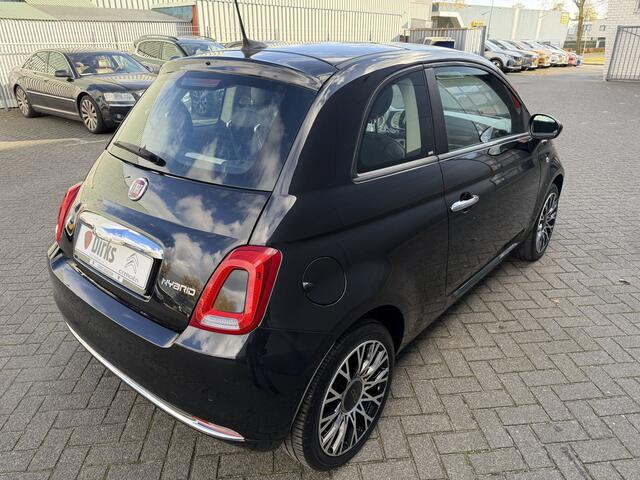 Fiat 500 70pk Hybrid Dolcevita (Automatische Airco - Navigatie - 16" velgen - Panoramadak - Apple Carplay - Parkeersensoren - Leder/stof))