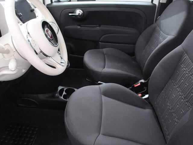 Fiat 500 1.0 Hybrid Dolcevita Panorama dak Climate Control Cruise Control Navigatie Apple Carplay/Android Auto Dab Digitale Cockpit Parkeer Sensoren Lichtmetalen Velgen 16" Led