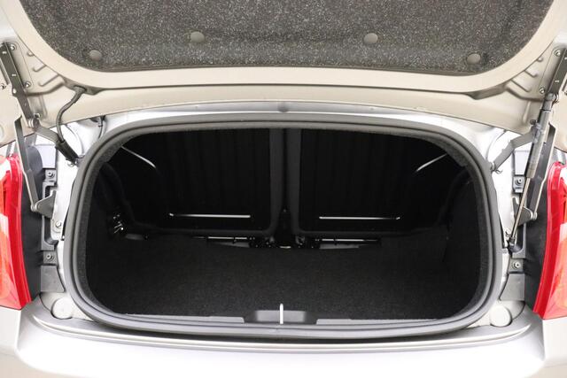 Fiat 500C 1.0 Hybrid Dolcevita 69pk | Navigatie | Climate Control | Lichtmetalen Velgen | Parkeerhulp achter | Apple Carplay - Android Auto