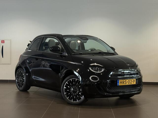 Fiat 500C La Prima 42 kWh | LEDER | NAVI | CLIMA | PARKEERHULP | APPLE CARPLAY / ANDROID AUTO | CAMERA