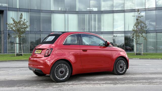 Fiat 500C RED 42 kWh