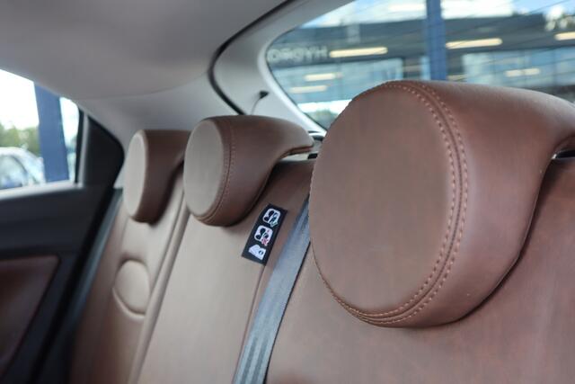 Fiat 500X 1.4 Turbo MultiAir Lounge | Cruise | Navi | Leder