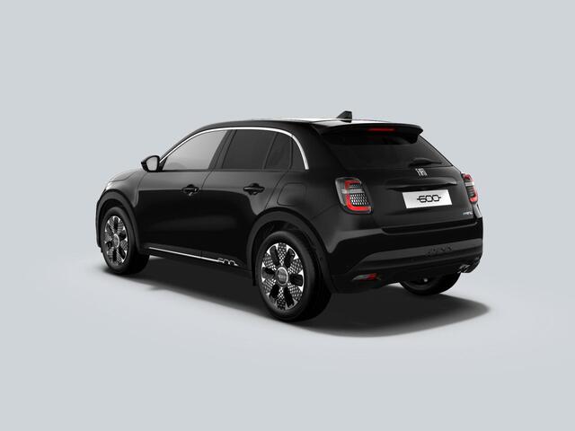 Fiat 600 1.2 Hybrid 136 La Prima | Leder | Stoelmassage | Trekhaak | Camera| Carplay | Adapt. Cruise | Winter Pack