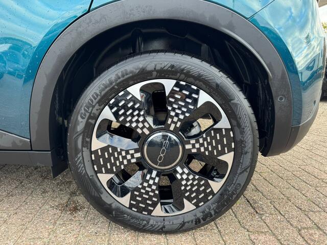 Fiat 600 1.2 Hybrid La Prima