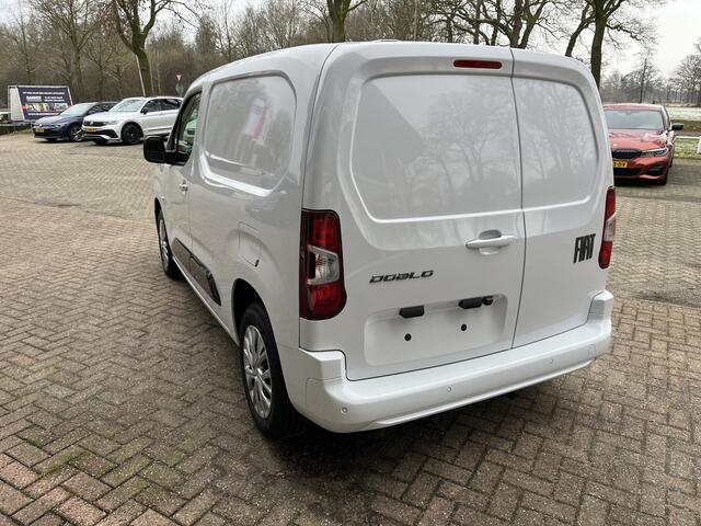 Fiat DOBLO 1.5 BlueHDi 100 S&S L1 650kg | BPM Vrij! | Houten Afwerking | Led Koplampen |