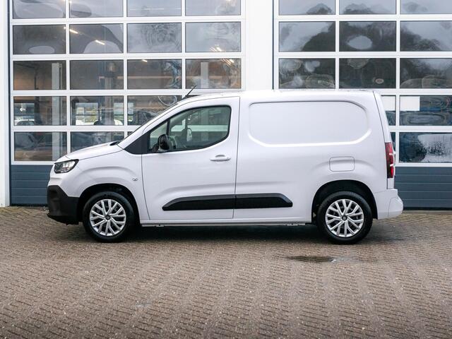 Fiat DOBLO 1.5D 100pk L1 1000kg | Uit voorraad leverbaar | Clima | Pack Winter | Trekhaak | 16" | Pack Look | Keyless | Camera | Apple Carplay