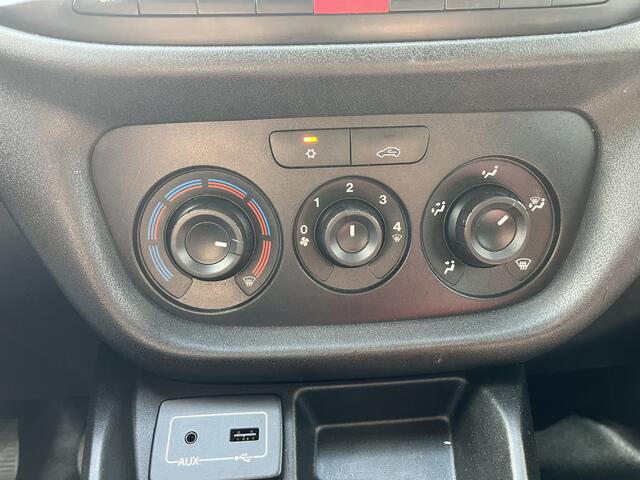 Fiat DOBLO Cargo 1.3 MJ L1H1 Actual Resteelwagen