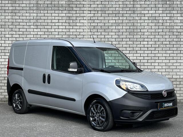 Fiat DOBLO Cargo 1.6 MJ L1H1 | Achteruitrijcamera | Parkeersensoren V+A | Trekhaak | Airco |