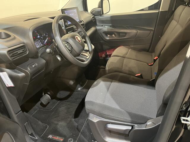 Fiat DOBLO 1.5D 130pk L1 Automaat / Euro 6 / Airco / Cruise Control / CarPlay / Camera / 3-Zits / 13.300 KM !!