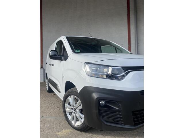 Fiat DOBLO 1.5D 100pk L1 1000kg |Lease V.A. 199P/M| 3 pers!|