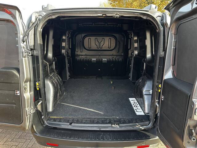 Fiat DOBLO Cargo 1.3 MJ L1H1 Actual |AIRCO|ELK.RAMEN|TREKHAAK|