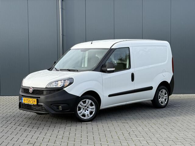 Fiat DOBLO Cargo 1.6 MJ 105 PK / L1H1 / 1e EIG. / AIRCO / CRUISE / TREKHAAK / NAVI / 3-ZITS