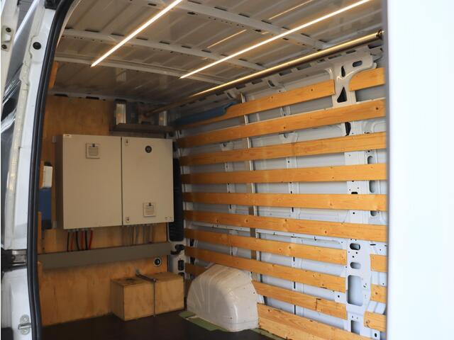 Fiat DUCATO 33 2.3 MultiJet L3H2 | Verkeersmaatregelen | Navi | Omvormer | Achteruitrijcamera | Cruise control | LED Dagrijverlichting