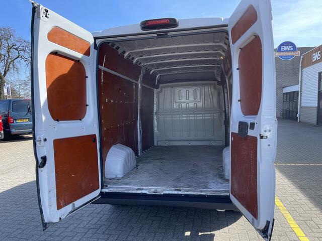 Fiat DUCATO 33 2.3 MultiJet 120pk L3H2 / vaste prijs rijklaar ¤ 19.950 ex btw / lease vanaf ¤ 366 / cruise en climate control / navigatie / euro 6 diesel / lichtmetalen velgen / bpm vrij
