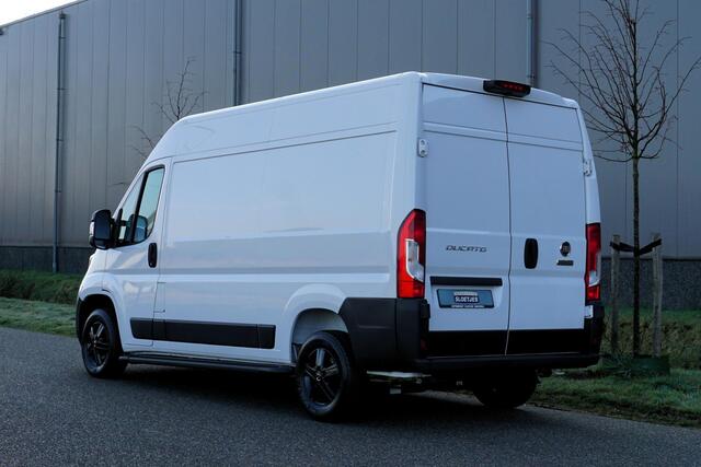 Fiat DUCATO 35 2.2 MultiJet L2H2 140pk |Digitaal dashboard |Groot scherm |Camera |Carplay |Android auto |Parkeersensoren |Bluetooth media en telefonie |Climate control |Cruise control