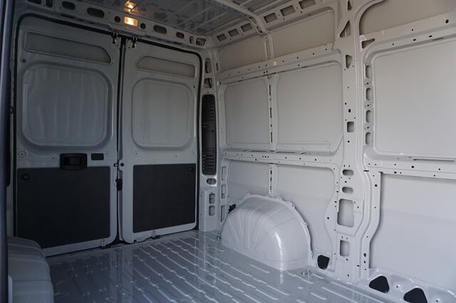 Fiat DUCATO 35 2.2 180PK L2H2 AUT BPM VRIJ!! Airco, Cruise, Camera, Blis!! NR. C01*