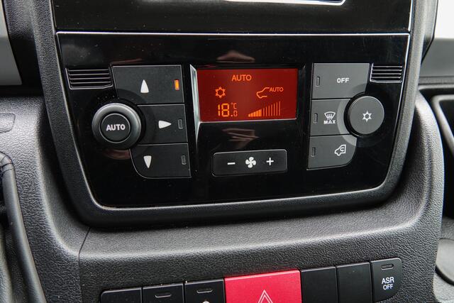 Fiat DUCATO L2H2 2.3 Multijet 150Pk Aut. | Stoel-Bank | 2xSchuifdeur | Achteruitrijcamera | Trekhaak