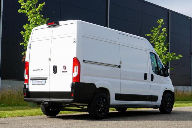 Fiat DUCATO 35 2.3 MultiJet L2H2 Automaat 9-traps |160 pk |1e eigenaar |Topstaat |BPM voordeel |EURO6 |Climate control |Cruise |Navi |Camera |Bluetooth media telefonie |3500 KG |Camperbasis