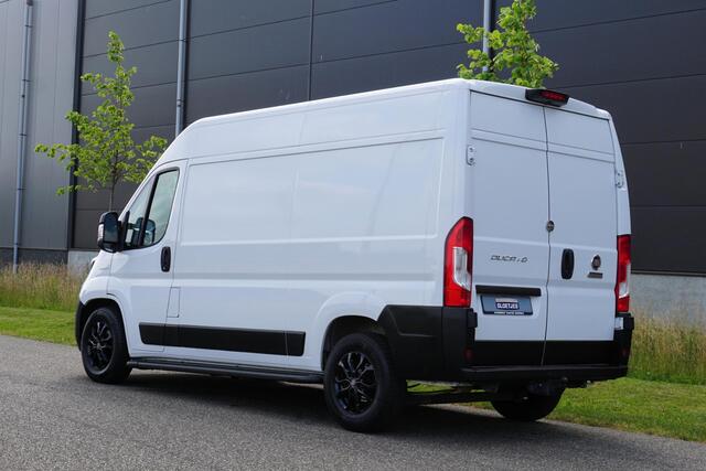 Fiat DUCATO 35 2.3 MultiJet L2H2 Automaat 9-traps |160 pk |1e eigenaar |Topstaat |BPM voordeel |EURO6 |Climate control |Cruise |Navi |Camera |Bluetooth media telefonie |3500 KG |Camperbasis