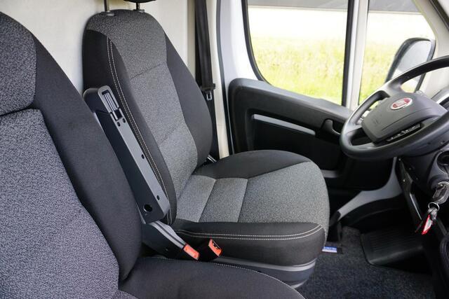 Fiat DUCATO 35 2.3 MultiJet L2H2 Automaat 9-traps |160 pk |1e eigenaar |Topstaat |BPM voordeel |EURO6 |Climate control |Cruise |Navi |Camera |Bluetooth media telefonie |3500 KG |Camperbasis