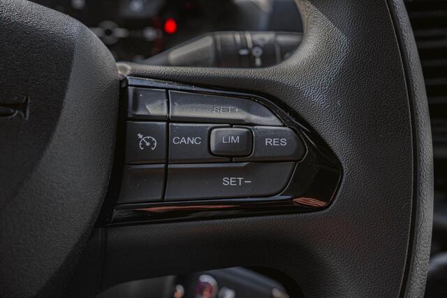 Fiat DUCATO 2.2 Mjet 140 pk Dubbel Cabine va 419,- p/m 7-Zits Pick Up/Open Laadbak LxBxH 330x202x40 cm, Airco, Nieuw