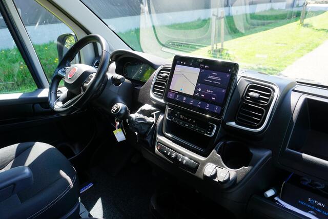 Fiat DUCATO 35 2.2 MultiJet L2H2 Nieuw dashboard |140 pk |Topstaat |BPM voordeel |Lanzarotte grijs |Trekhaak |Digitaal dashboard |10" navigatiesysteem |Carplay |Digitale achteruitkijkspiegel