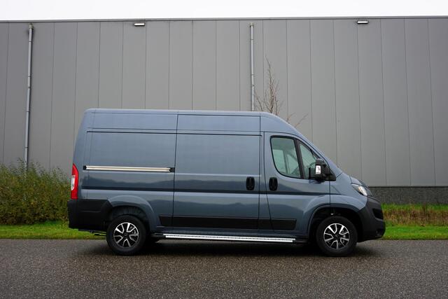 Fiat DUCATO 35 2.2 MultiJet L2H2 140 pk |3500 KG |EURO6D |Nieuwstaat |Navi |Camera |Climate |Cruise |Bluetooth |Carplay |Android Auto |BPM voordeel
