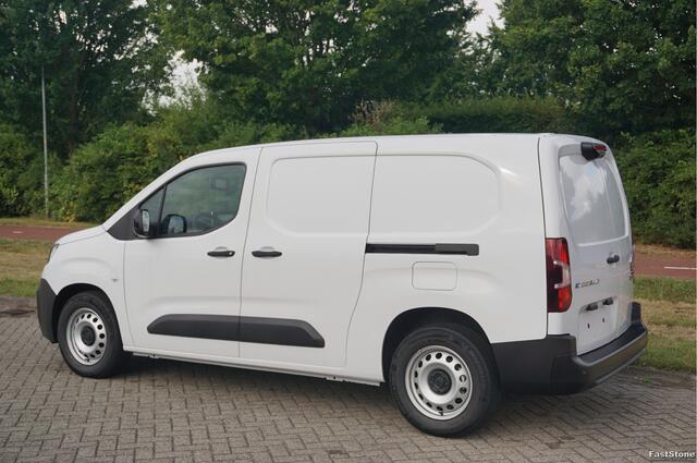 Fiat E-Doblo L2 50 kWh Plus BPM VRIJ Climate, Navi, Camera, Betimmering, 2x Schuifdeur!! NR. J141*
