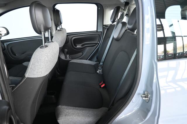 Fiat PANDA 1.0 Hybrid City Life 1e Eigenaar! Airco Carplay LED Rijklaaprijs Inruil Mogelijk!